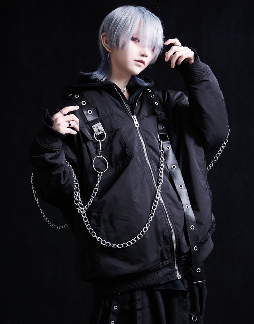 ililil【イルイルイル】 闇落ち勇者～戦闘力53万～ 