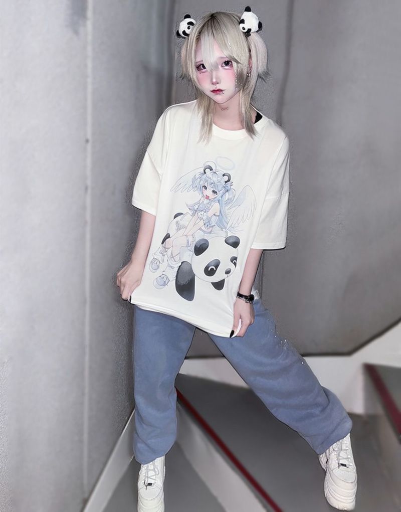 ililil　イルイルイル　熊猫てんしちゃんTシャツ　全1色　ホワイト　水色界隈 ililil【イルイルイル】熊猫てんしちゃんTシャツ/全1色
