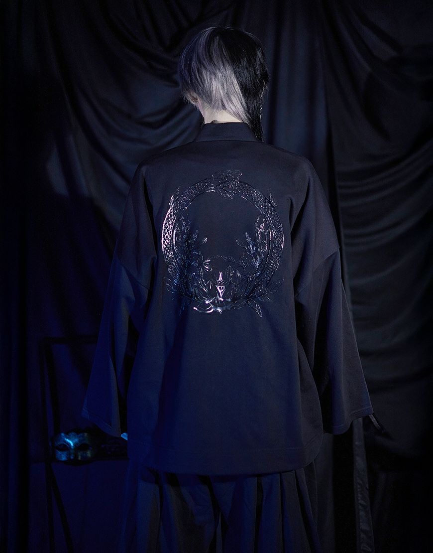 ililil【イルイルイル】【呑尾蛇蓮華】現代和装スウェットセットアップ 